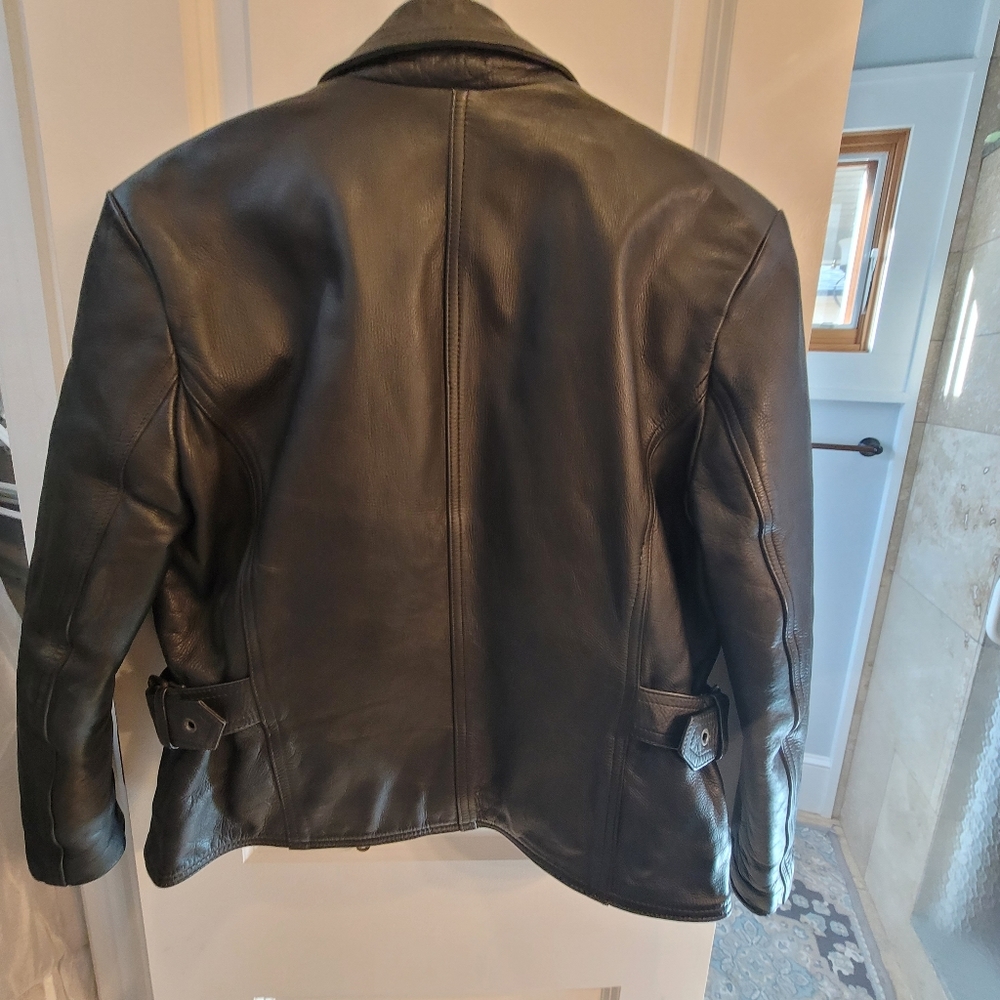 Leather Jacket - Picture 4 of 5